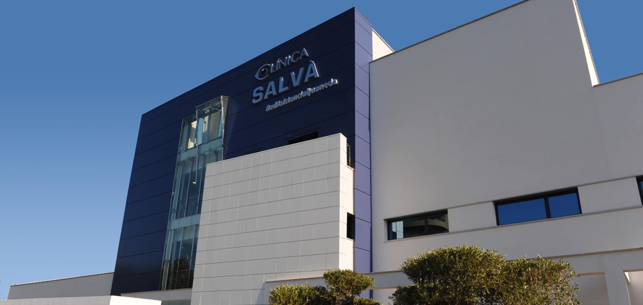 Oftalmedic Salvà en Clínica Salvà renueva su Certificación ISO 9001:2015