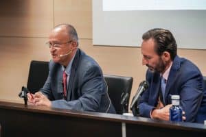 El Dr. Luis Salvà expone en el VI Congreso Mallorca Facorefractiva