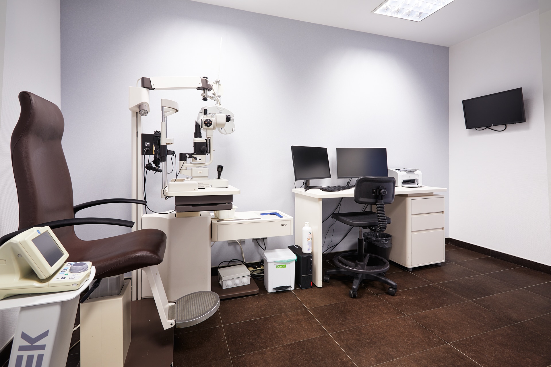 clínica salvà consulta oftalmolólogo