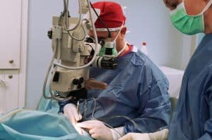 dr luis salvà cirugía de cataratas